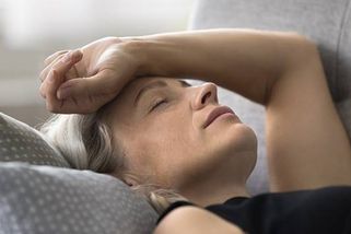 V Česku je extrémně nízký tlak vzduchu: Jak se projevuje, co podle lékařů dělat